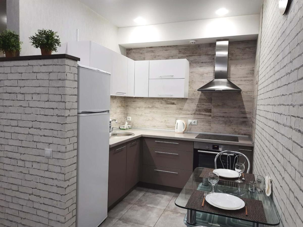 קייב Perfect Apartments M Polytech, Ohmatdet, Parking מראה חיצוני תמונה
