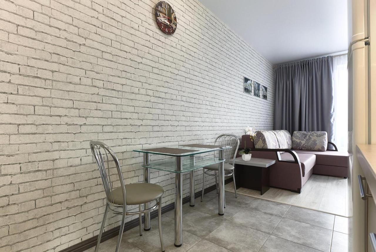 קייב Perfect Apartments M Polytech, Ohmatdet, Parking מראה חיצוני תמונה