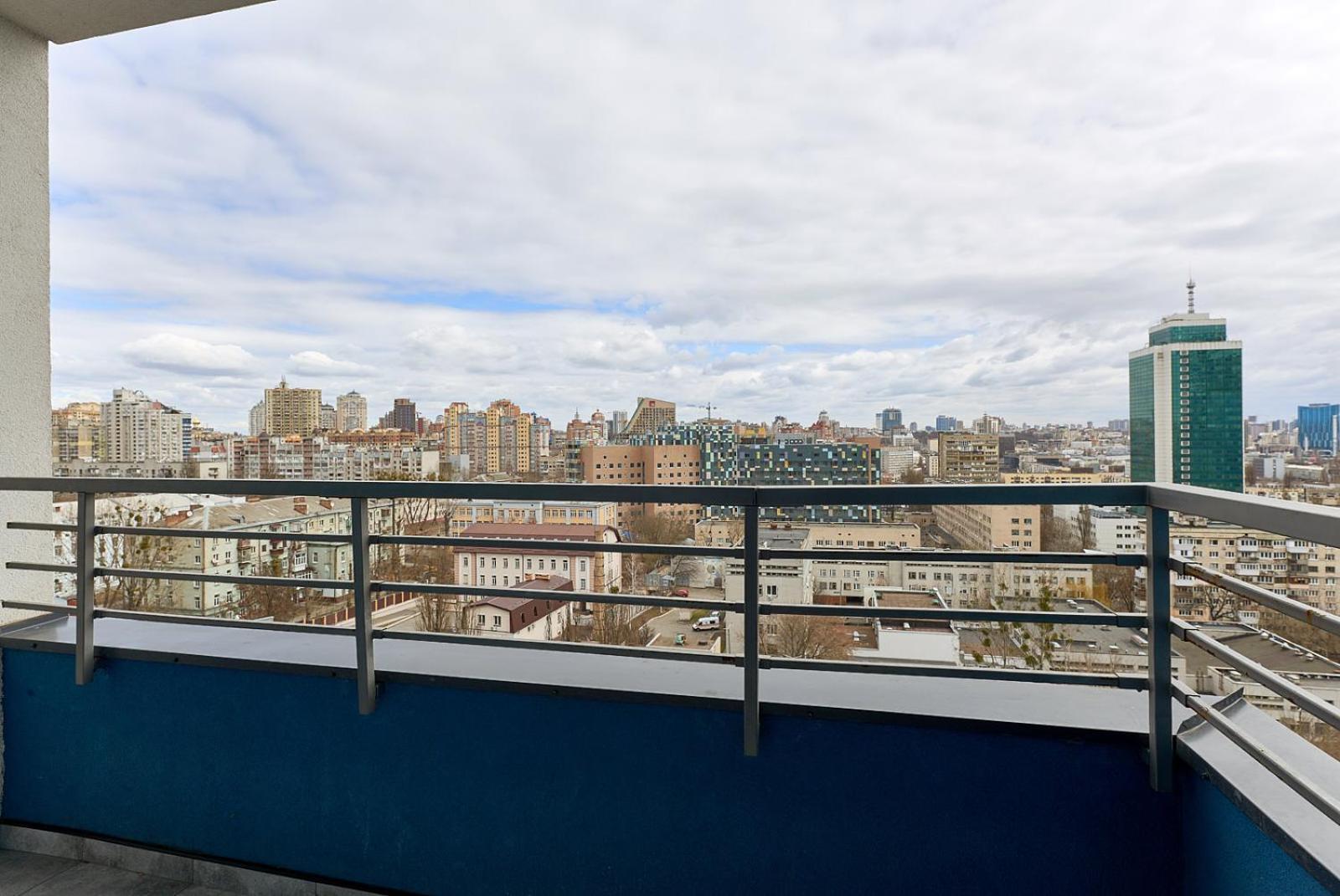 קייב Perfect Apartments M Polytech, Ohmatdet, Parking מראה חיצוני תמונה